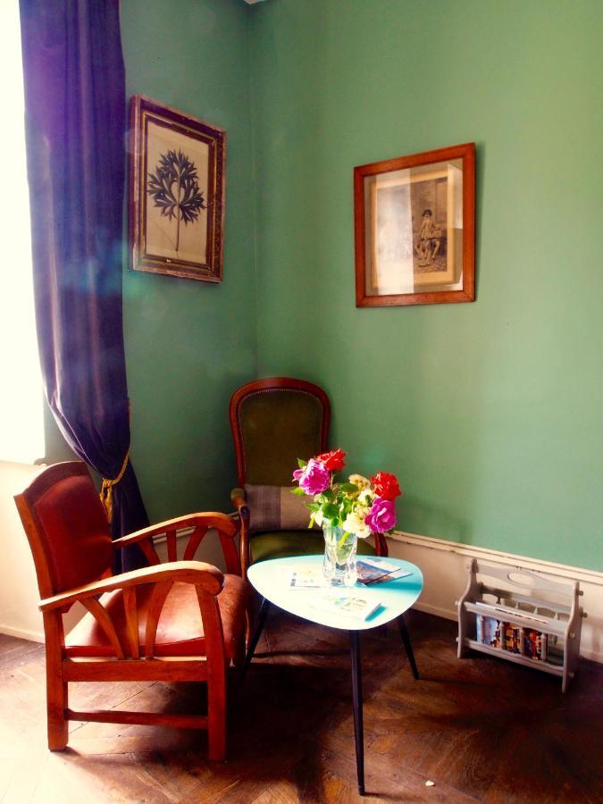 Bed and Breakfast Le 7 Des Tonneliers Castelfranc Exterior foto