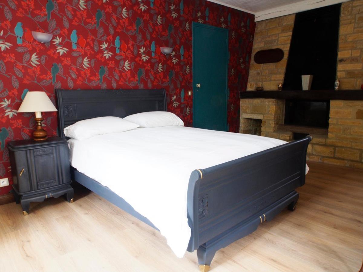 Bed and Breakfast Le 7 Des Tonneliers Castelfranc Exterior foto