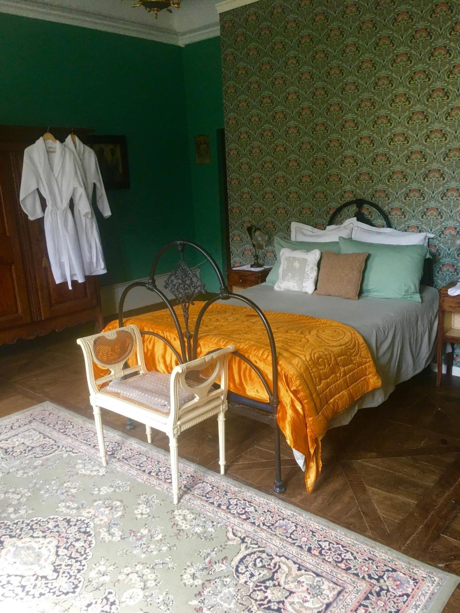 Bed and Breakfast Le 7 Des Tonneliers Castelfranc Exterior foto